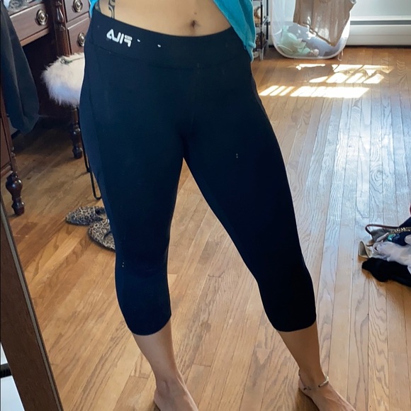 Fila Capri Leggings With Pockets